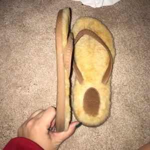 Ugg Chestnut Fuzzy Flip Flops